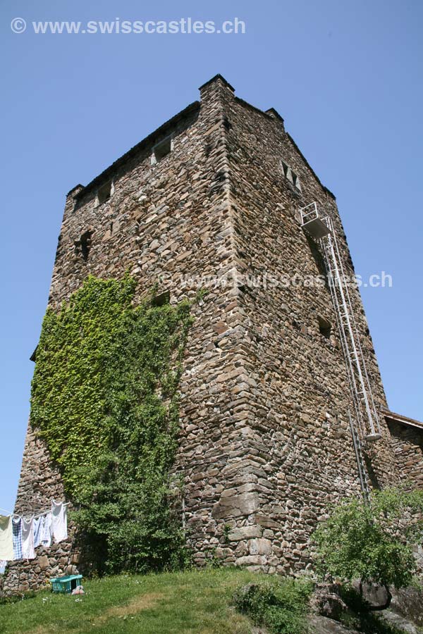  Sils in Domleschg: Ehrenfels