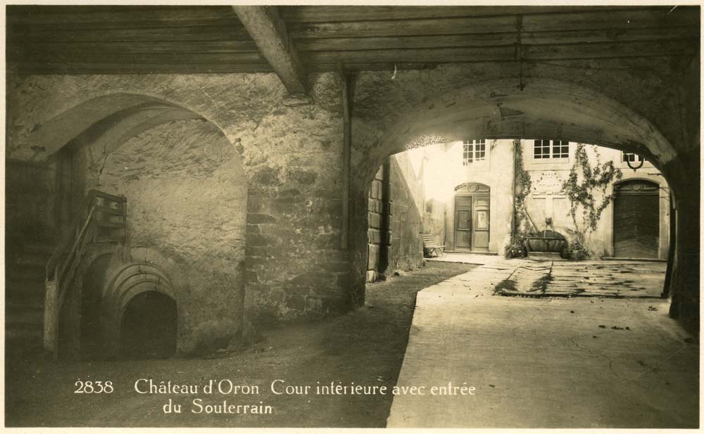 chateau oron