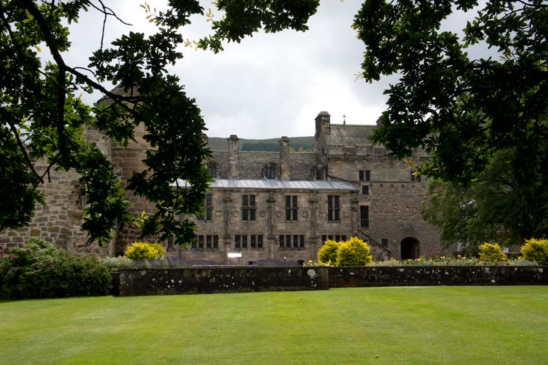 Falkland castle