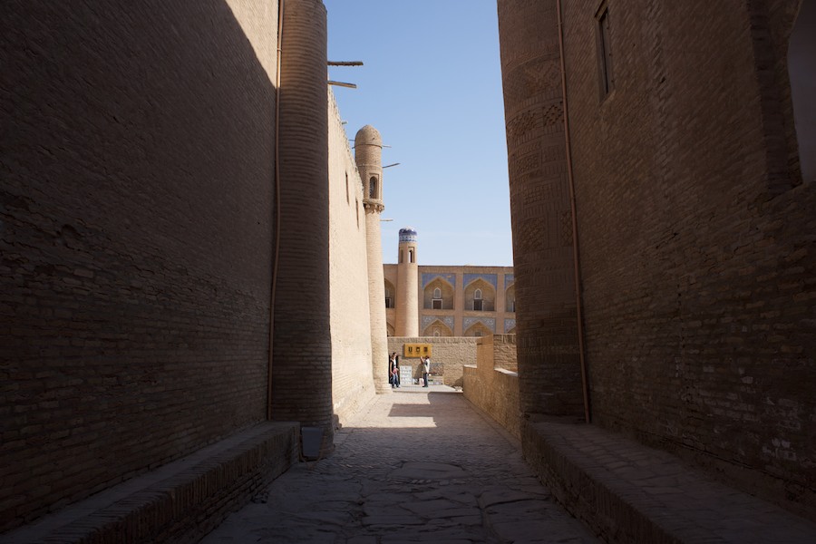 Khiva Tach Khaouli