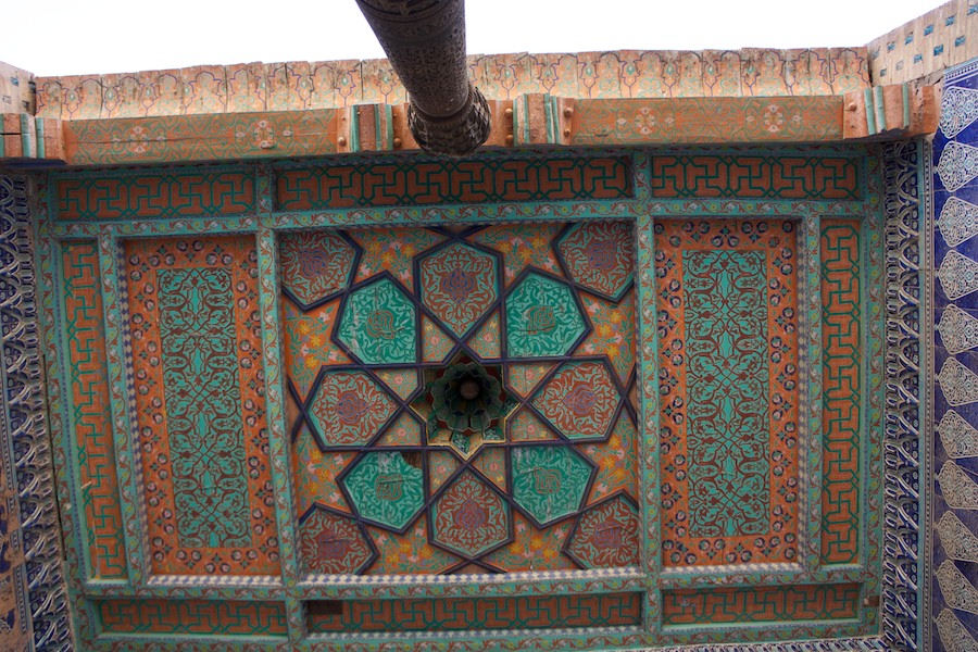 Khiva Tach Khaouli