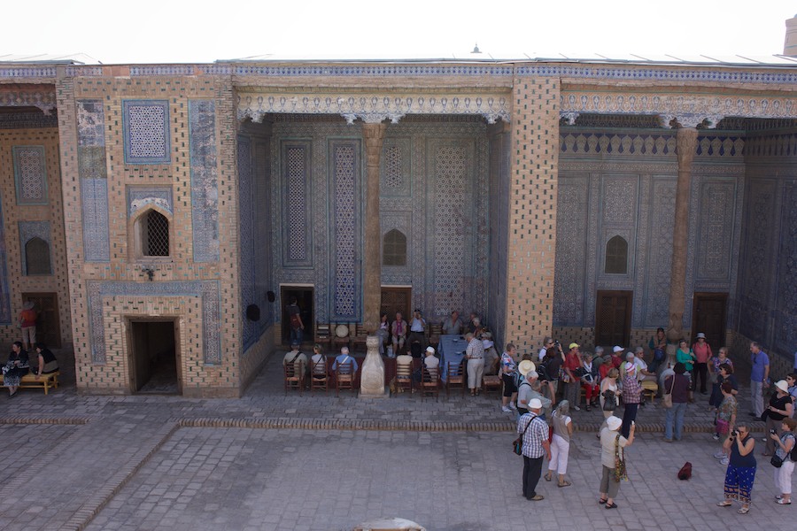 Khiva Tach Khaouli