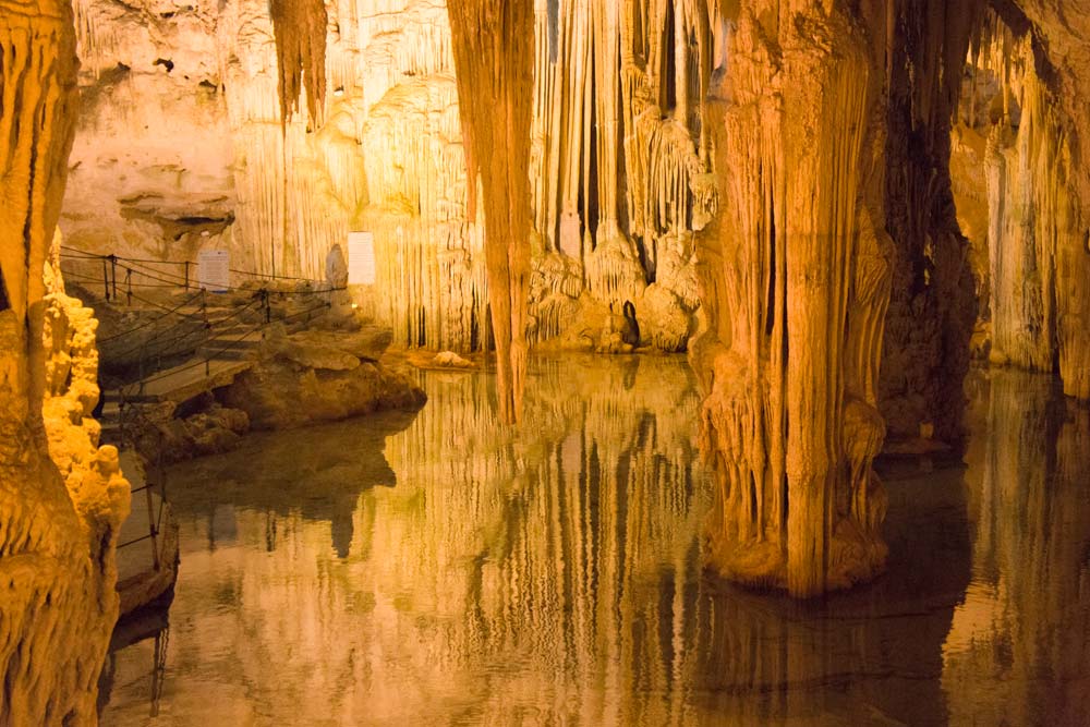 Voyage en Sardaigne, La grotte de Neptune